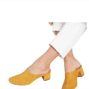 Everlane 7 Mustard Yellow “The Day” Mule Slides With Block Heel Suede Leather